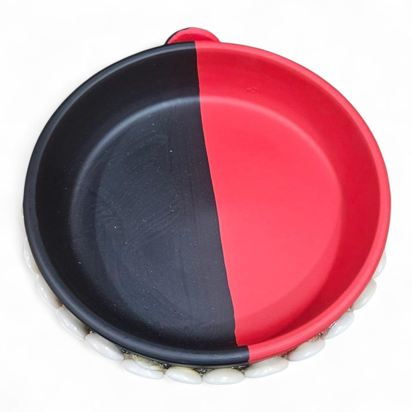 Elegua Red and Black Ceramic Offering Plate with Cowrie