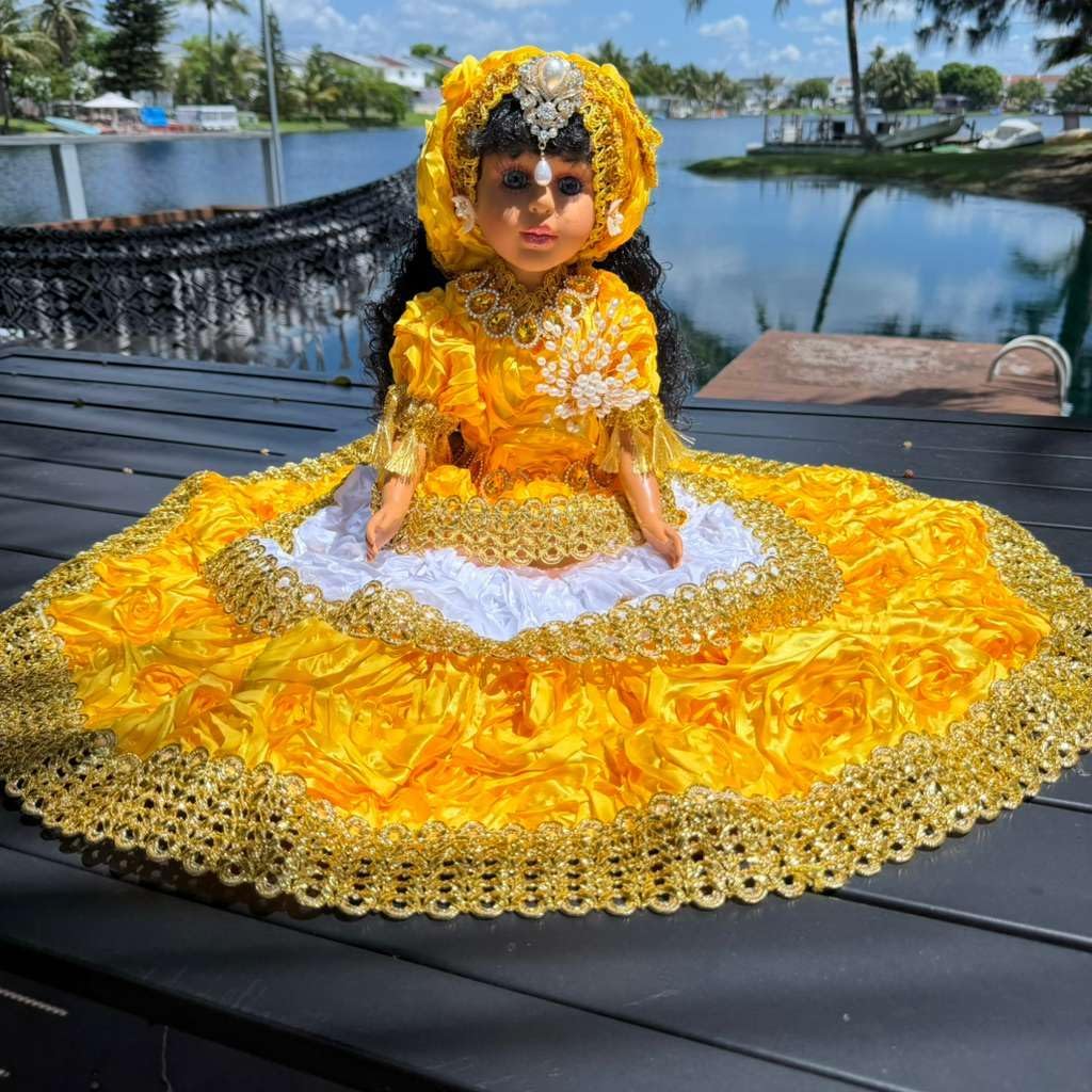 Gitana Spiritual Muneca 21 Inch Yellow Gold Altar Decor Yoruba