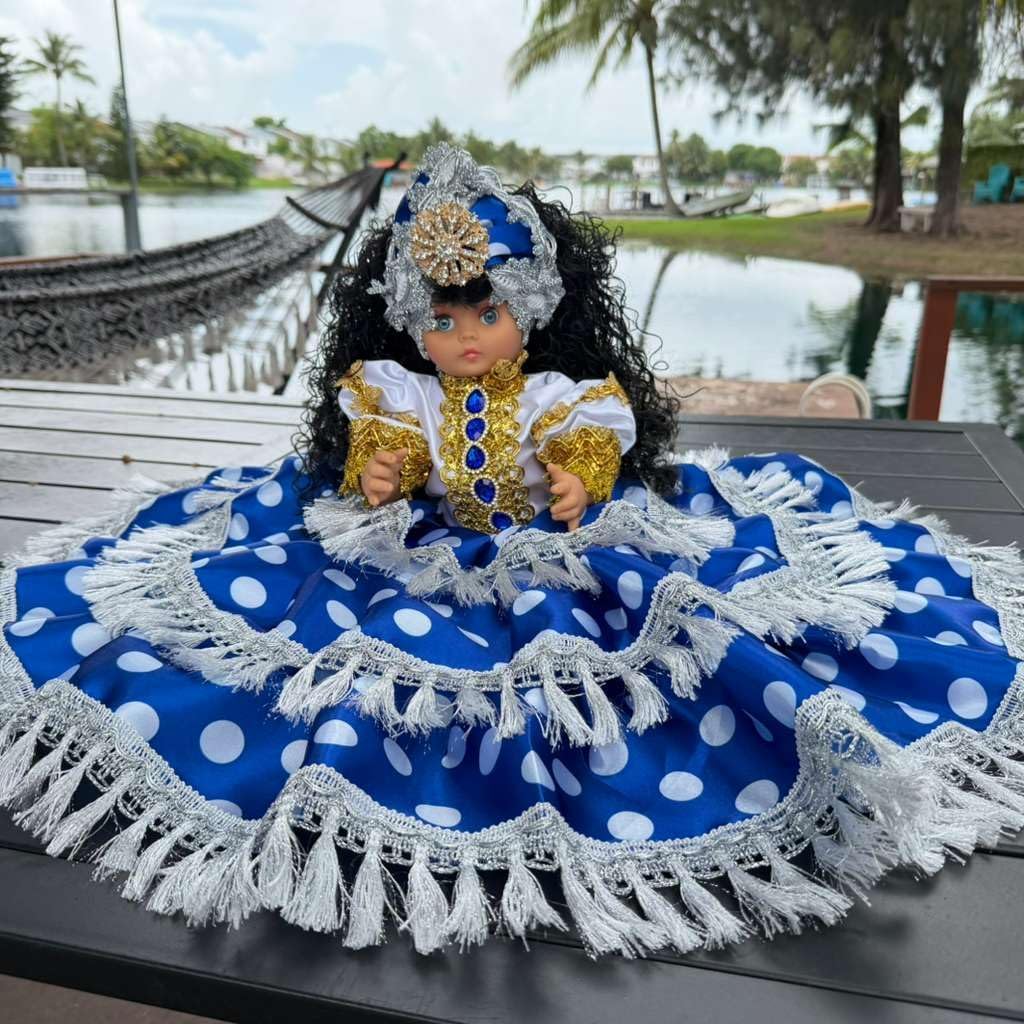 Blue and White Gitana Muneca Spiritual – Yoruba Altar Decor with Silver Fringe Dress and Decorative