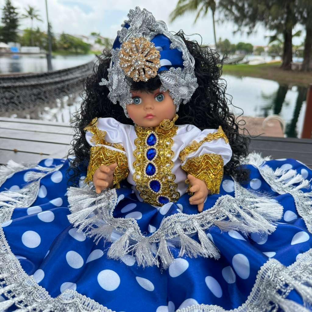 Blue and White Gitana Muneca Spiritual – Yoruba Altar Decor with Silver Fringe Dress and Decorative
