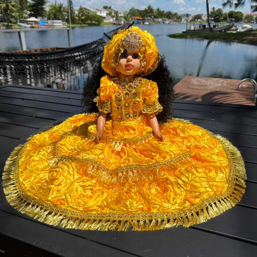 Oshun Gitana Spiritual Muneca 21 Inch Yellow Gold Altar Decor
