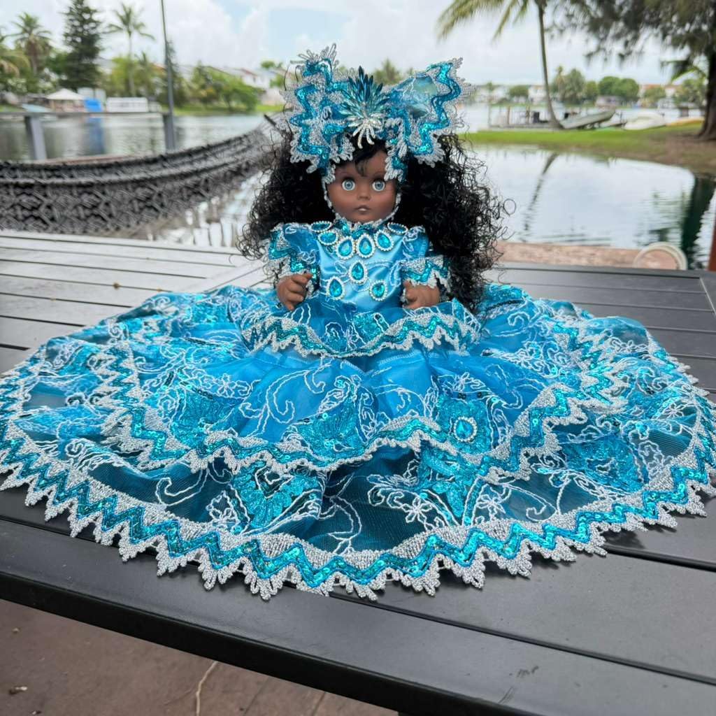 Blue Gitana Muneca Spiritual – Yoruba Altar Decor with Embroidered Dress and Decorative Headpiece