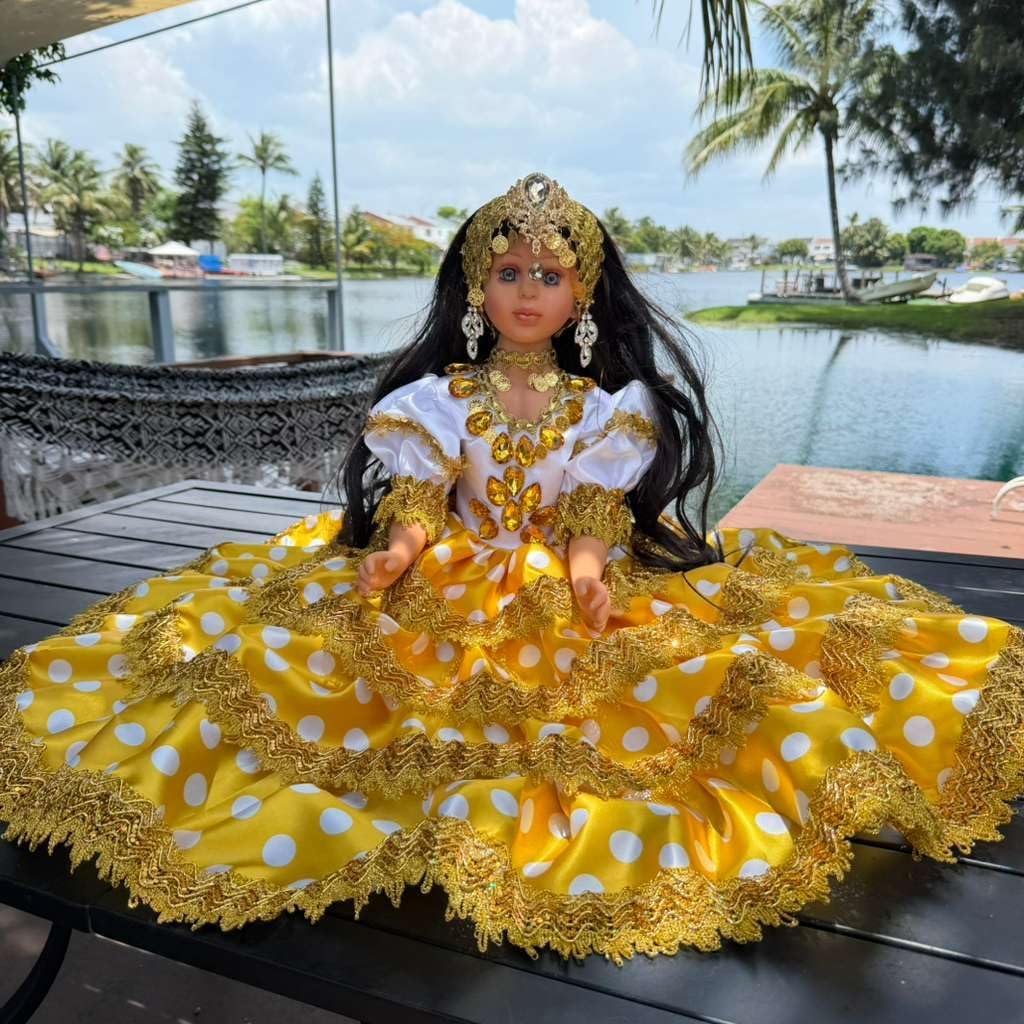 26" Yellow Gitana Muneca Spiritual Figure for Yoruba Santeria Altar Oshun